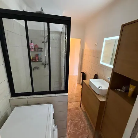 Apartment 2 Pieces Pour 6 Personnes Cannes